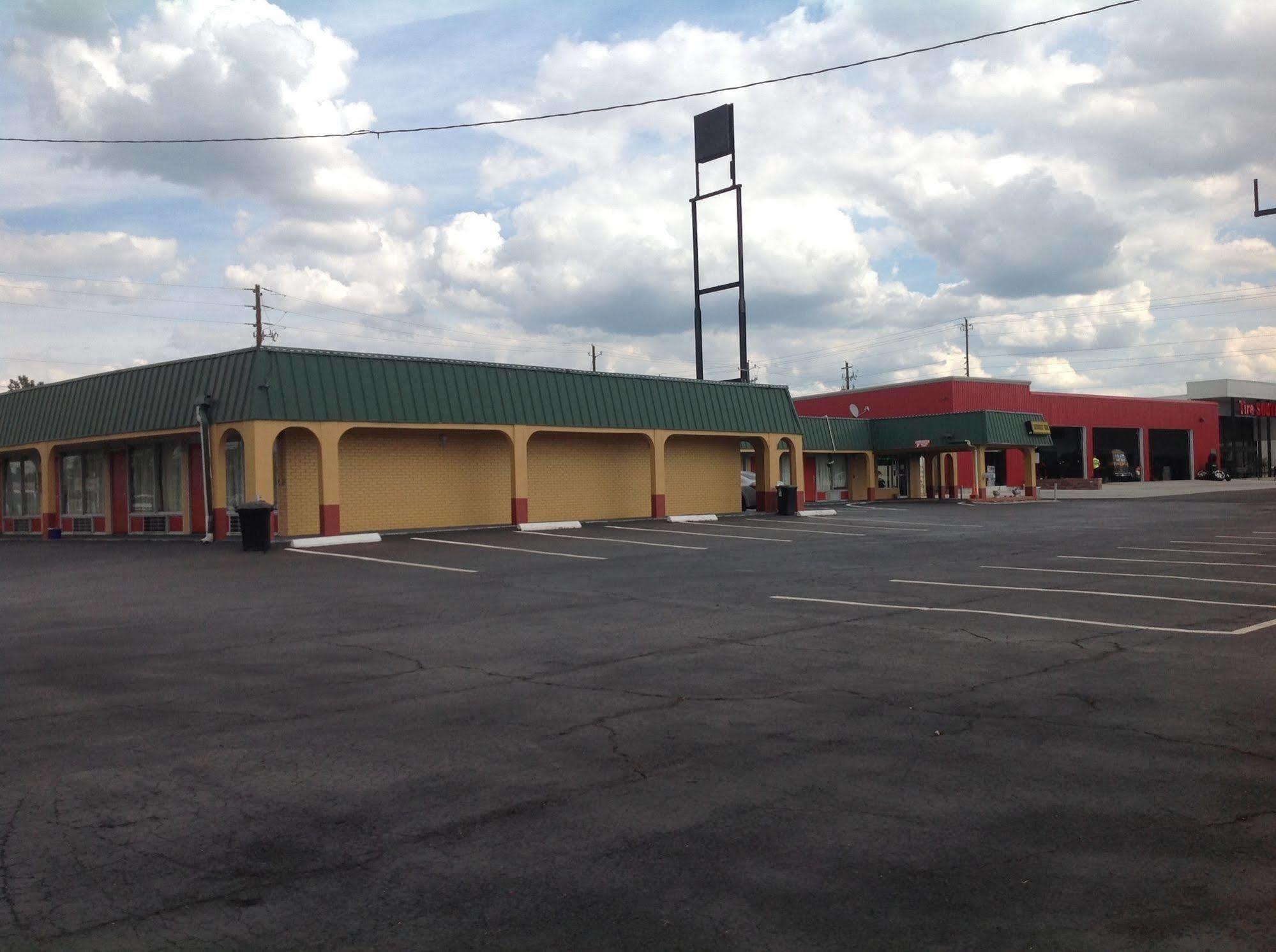Budget Inn McDonough Exterior foto